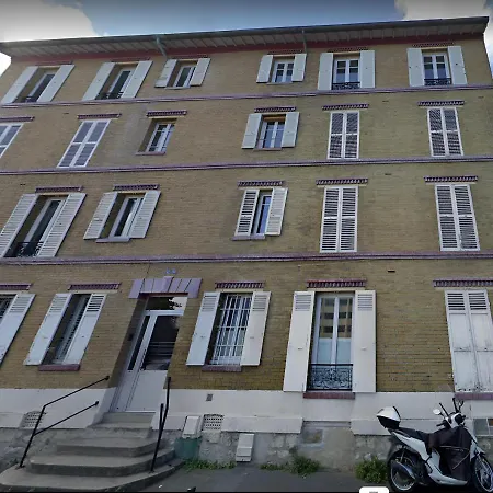 Apartment 2 Pieces Equipe Tres Lumineux